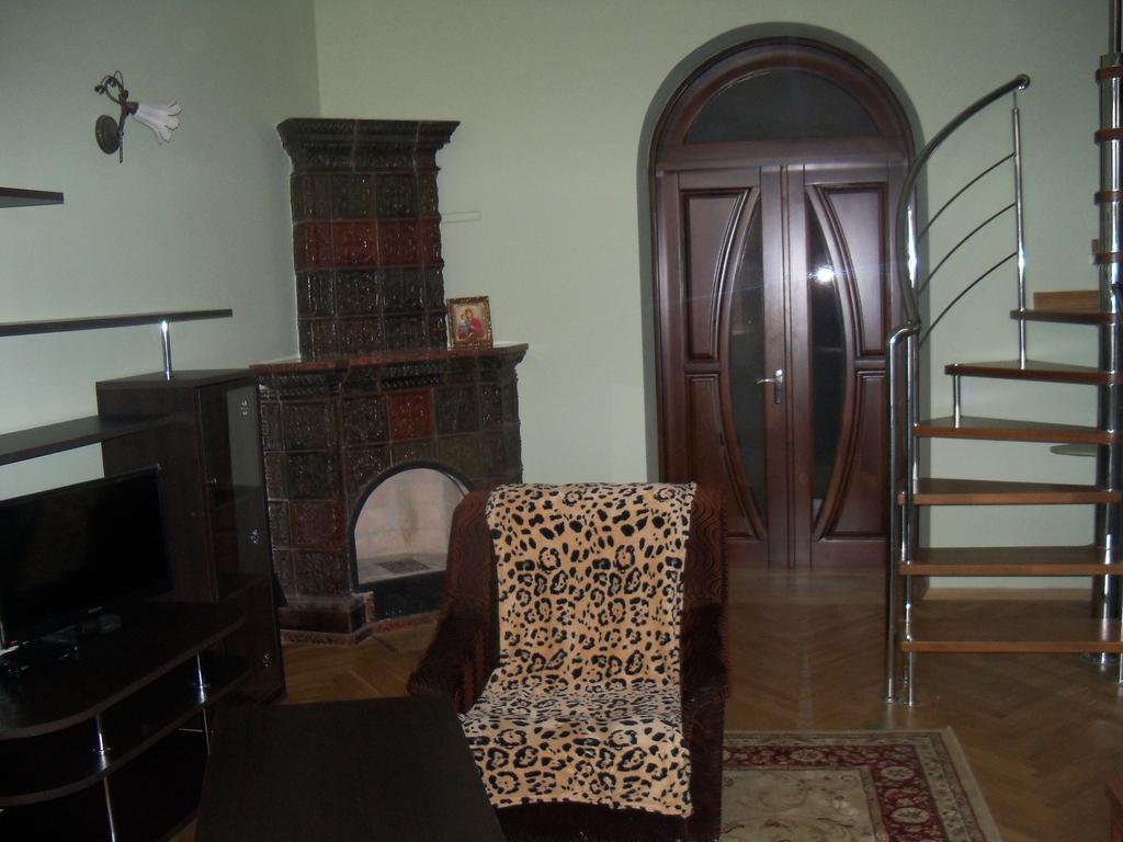 Apartment Roman Lviv Luaran gambar